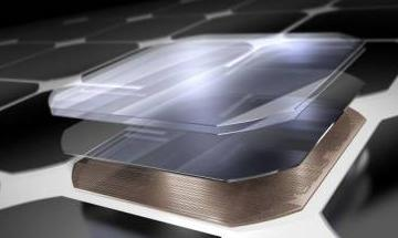 Bluesun представила высокоэффективный модуль солнечной панели мощностью 700 Вт
