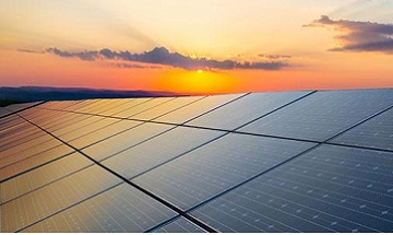 На острове Оаху введена в эксплуатацию агроэлектрическая установка с солнечными батареями и аккумуляторами